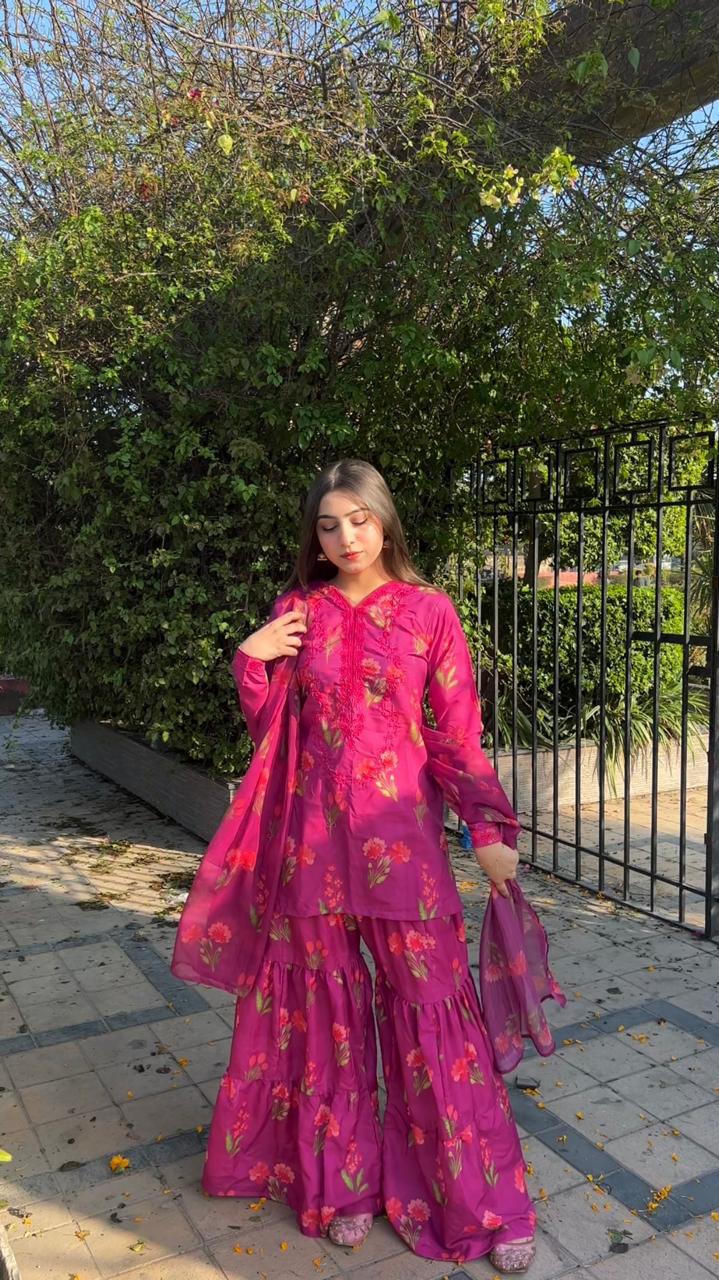 HOTPINK GHARARA Suit